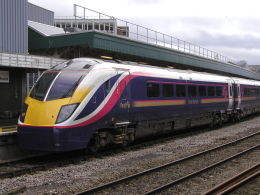 (Picture of Class 180 at Bath Spa in 2002.)