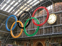 OIympic rings at St Pancras